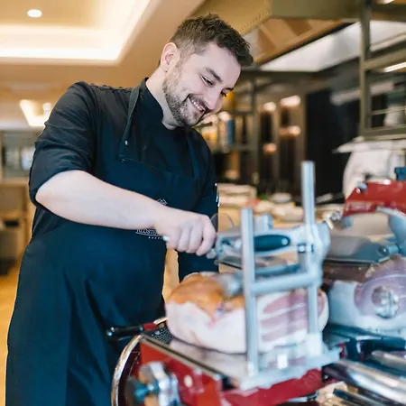 ホテル レジデンス クロスターフォルテ 4*