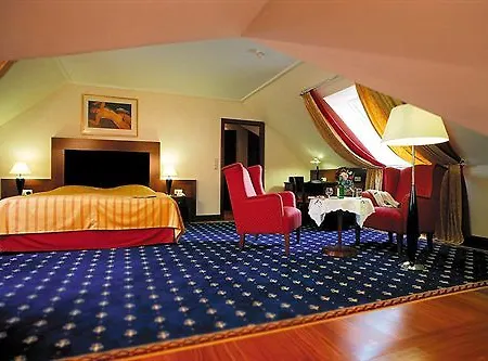 Hotel-residence Klosterpforte Otel 4*